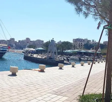 Apartment Seaside Sun And Fun Sarande